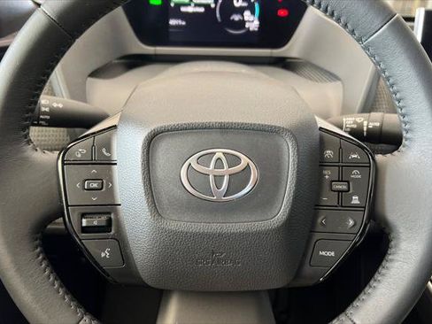 Certified 2025 Toyota bZ4X FWD image 24
