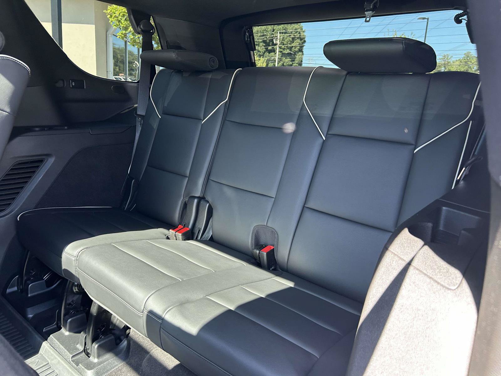 Used 2022 Cadillac Escalade Sport w/ Touring Package AWD/4WD image 12