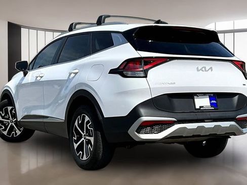 Used 2024 Kia Sportage EX AWD/4WD image 4
