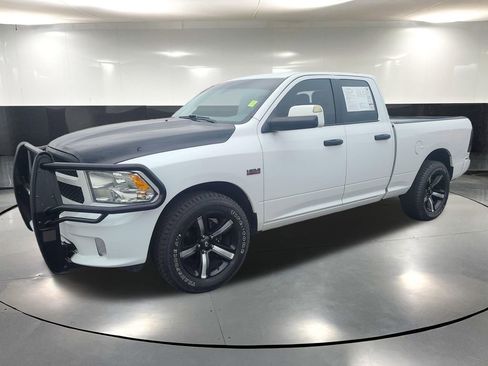 Used 2019 RAM 1500 Express w/ Express Value Package AWD/4WD image 12