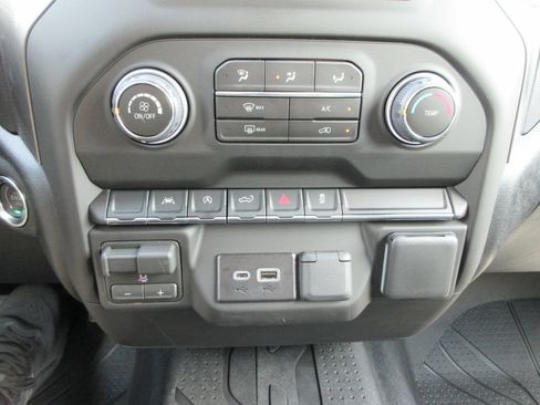 New 2026 Chevrolet Silverado 1500 Custom w/ Turbomax Blackout Package AWD/4WD image 29