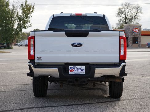 Used 2024 Ford F250 XLT image 4
