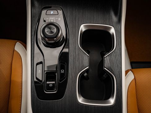 New 2026 Lexus RZ 350e 2WD image 35