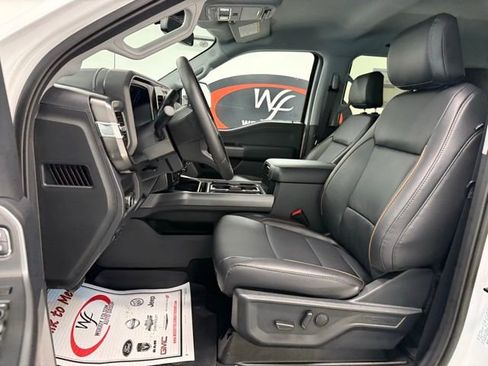 New 2026 Ford F250 Lariat w/ Lariat Premium Package image 12