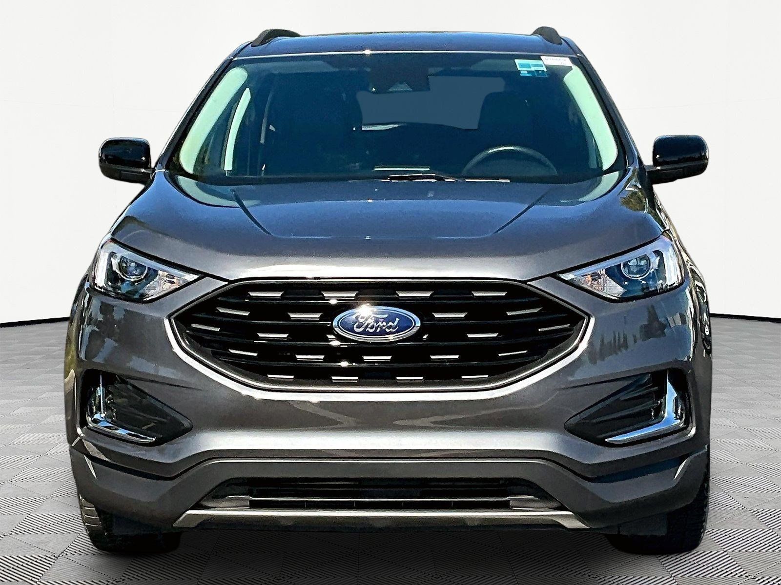 Used 2023 Ford Edge SEL w/ Sport Appearance Package AWD/4WD image 2