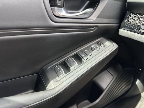 Used 2024 Honda Accord Sport image 37