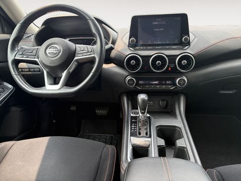 Used 2020 Nissan Sentra SR w/ Electronics Package FWD image 10