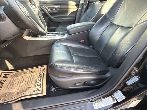 Used 2015 Nissan Altima 2.5 SL w/ Technology Package image 32