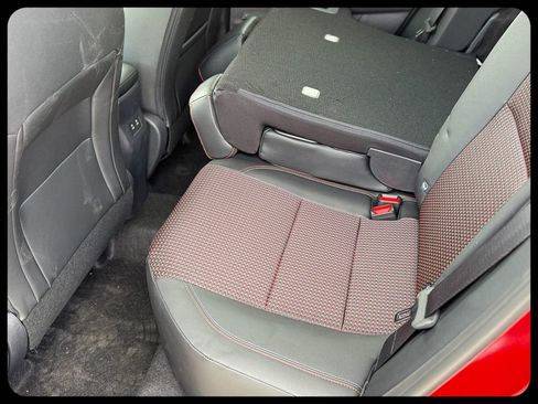 New 2026 Nissan Kicks SR FWD image 35