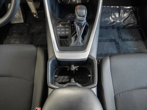 Certified 2025 Toyota RAV4 LE AWD/4WD image 23