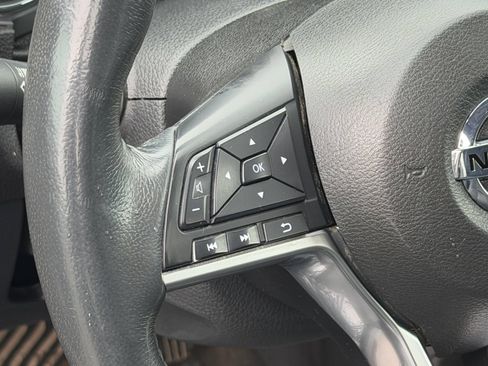 Used 2017 Nissan Rogue SL w/ SL Premium Package AWD/4WD image 24