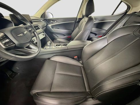 Used 2026 Genesis G70 2.5T RWD image 13