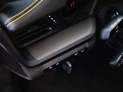 Used 2024 Porsche 911 Carrera 4 GTS image 62