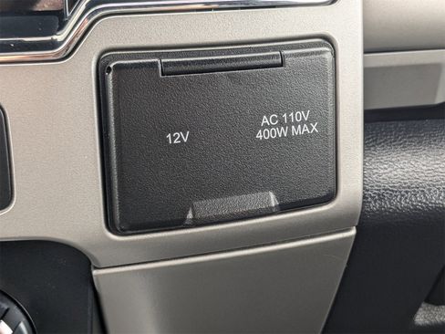 Used 2022 Ford F350 Lariat image 25