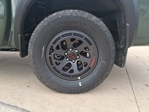 New 2026 Nissan Frontier PRO-4X w/ Tow Package AWD/4WD image 33