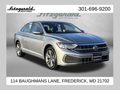 Used 2024 Volkswagen Jetta SE