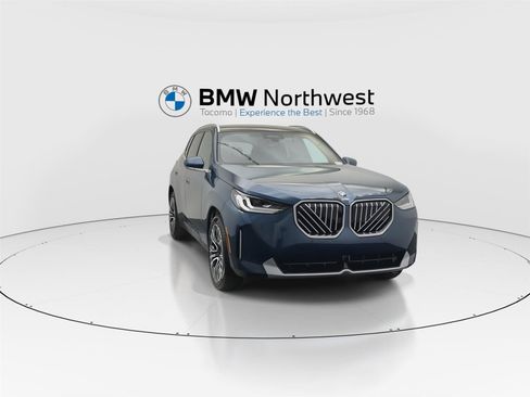 New 2026 BMW X3 xDrive30 w/ Premium Package AWD/4WD image 7