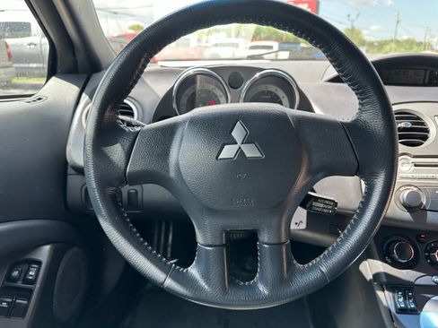 Used 2008 Mitsubishi Eclipse GS FWD image 19