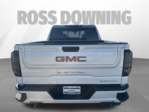 Used 2020 GMC Sierra 1500 Denali w/ Technology Package image 5