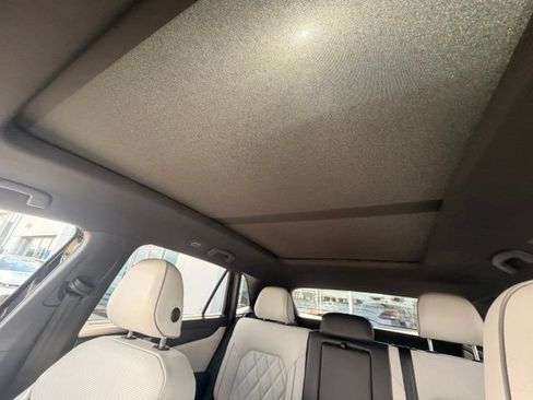 Certified 2024 Volkswagen Atlas Cross Sport SEL Premium R-Line AWD/4WD image 29