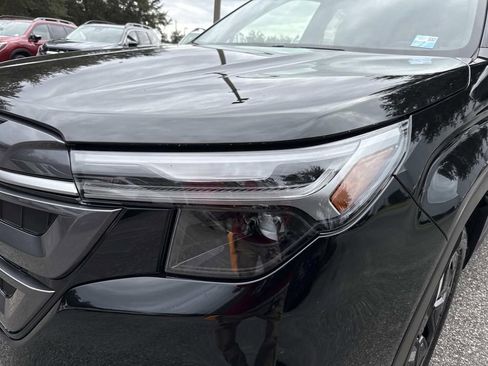 New 2025 Subaru Forester Limited image 9