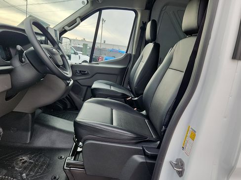 New 2026 Ford Transit 250 image 8