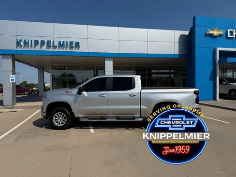 Used 2019 Chevrolet Silverado 1500 RST image 1