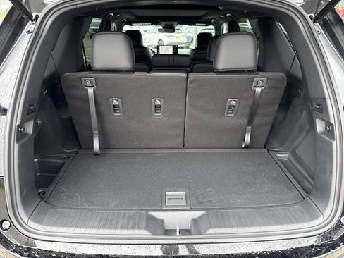 Used 2026 Honda Pilot Black Edition image 15