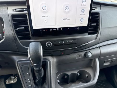 New 2026 Ford Transit 250 148 Medium Roof w/ Load Area Protection Package image 9