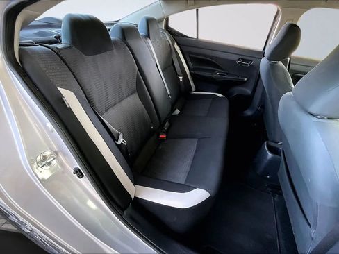 Used 2020 Nissan Versa SV image 22