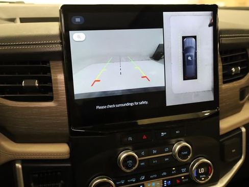 Used 2024 Ford Expedition Max Limited image 22