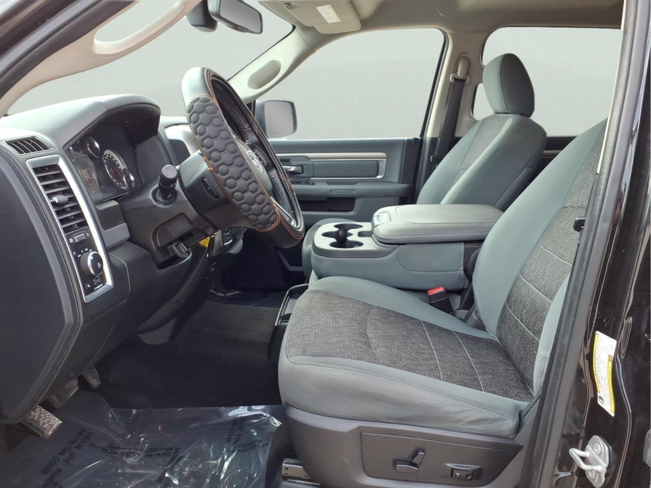 Used 2017 RAM 1500 Big Horn AWD/4WD image 18