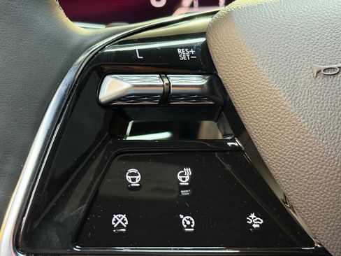 New 2025 Cadillac Escalade Sport w/ Touring Package image 17