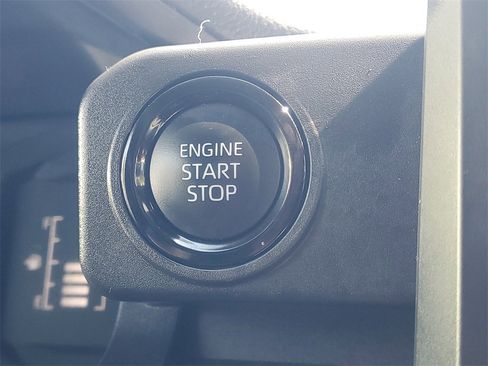 Certified 2024 Toyota Tacoma SR5 image 28