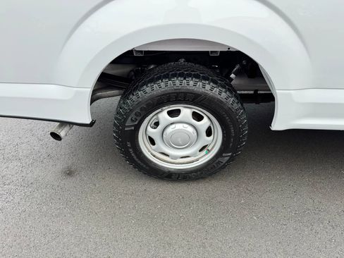 Used 2018 Ford F150 XL w/ Equipment Group 101A Mid image 13