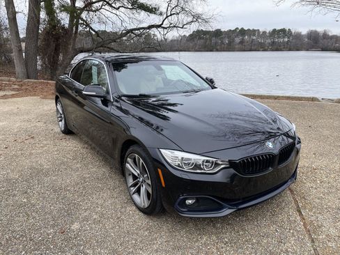 Used 2017 BMW 430i xDrive Convertible image 2