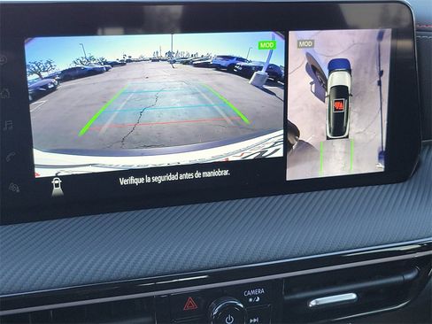 New 2025 Nissan Kicks SR image 8