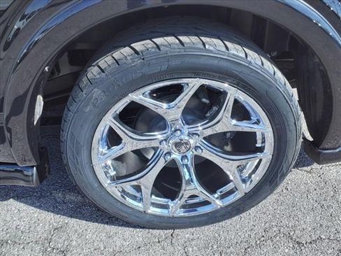 New 2025 Ford F150 Lariat w/ Equipment Group 502A High image 4