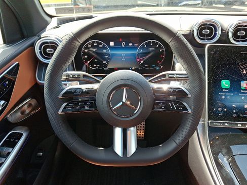 Used 2026 Mercedes-Benz GLC 300 4MATIC image 18