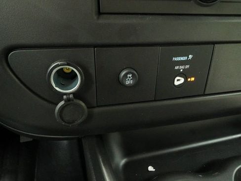 New 2026 GMC Savana 3500 Extended w/ Power Convenience Package RWD image 23