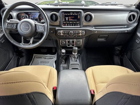 Used 2023 Jeep Wrangler Unlimited Sport AWD/4WD image 17