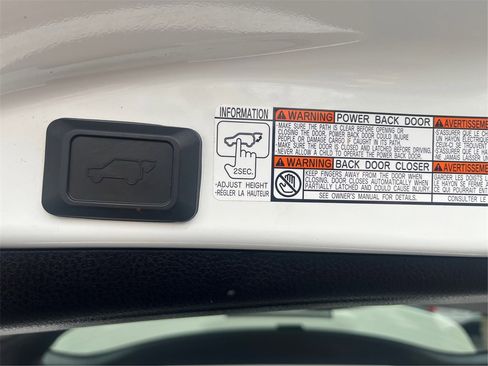Used 2016 Toyota RAV4 XLE image 26