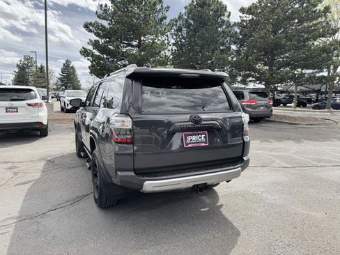 Certified 2024 Toyota 4Runner TRD Off-Road Premium w/ Moonroof Package image 5