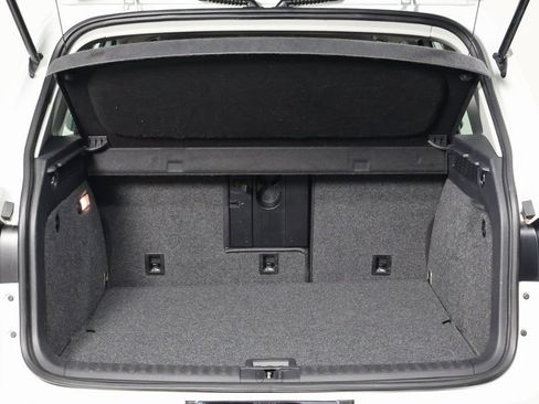 Used 2017 Volkswagen Tiguan S FWD image 14