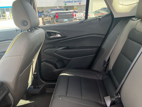 New 2026 Chevrolet Trax ACTIV w/ Driver Confidence Package FWD image 35