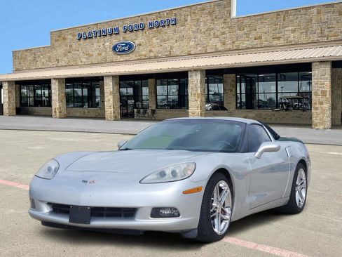 Used 2010 Chevrolet Corvette Coupe w/ Preferred Equipment Group image 2