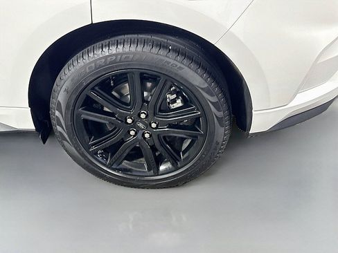 Used 2023 Ford Edge ST-Line AWD/4WD image 30