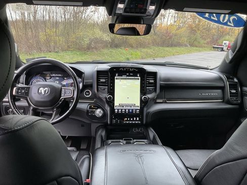 Used 2021 RAM 1500 Limited image 3