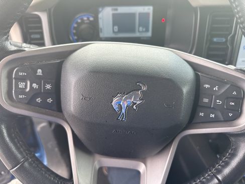 Used 2022 Ford Bronco Wildtrak image 13