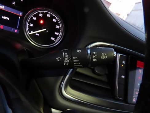 Used 2022 Buick Enclave Essence w/ Experience Buick Package image 33